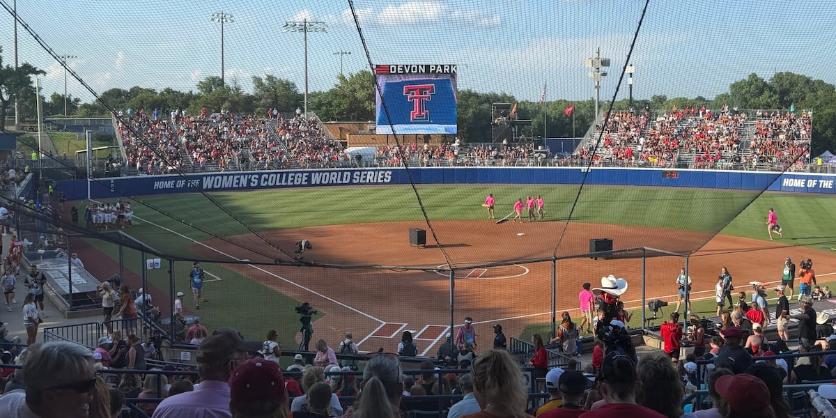 Texas takes Game 1 of Women's College World Series Championship, defeating Texas Tech 7-3
