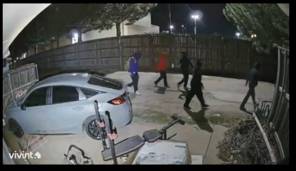 Guns stolen in string of Midland car burglaries