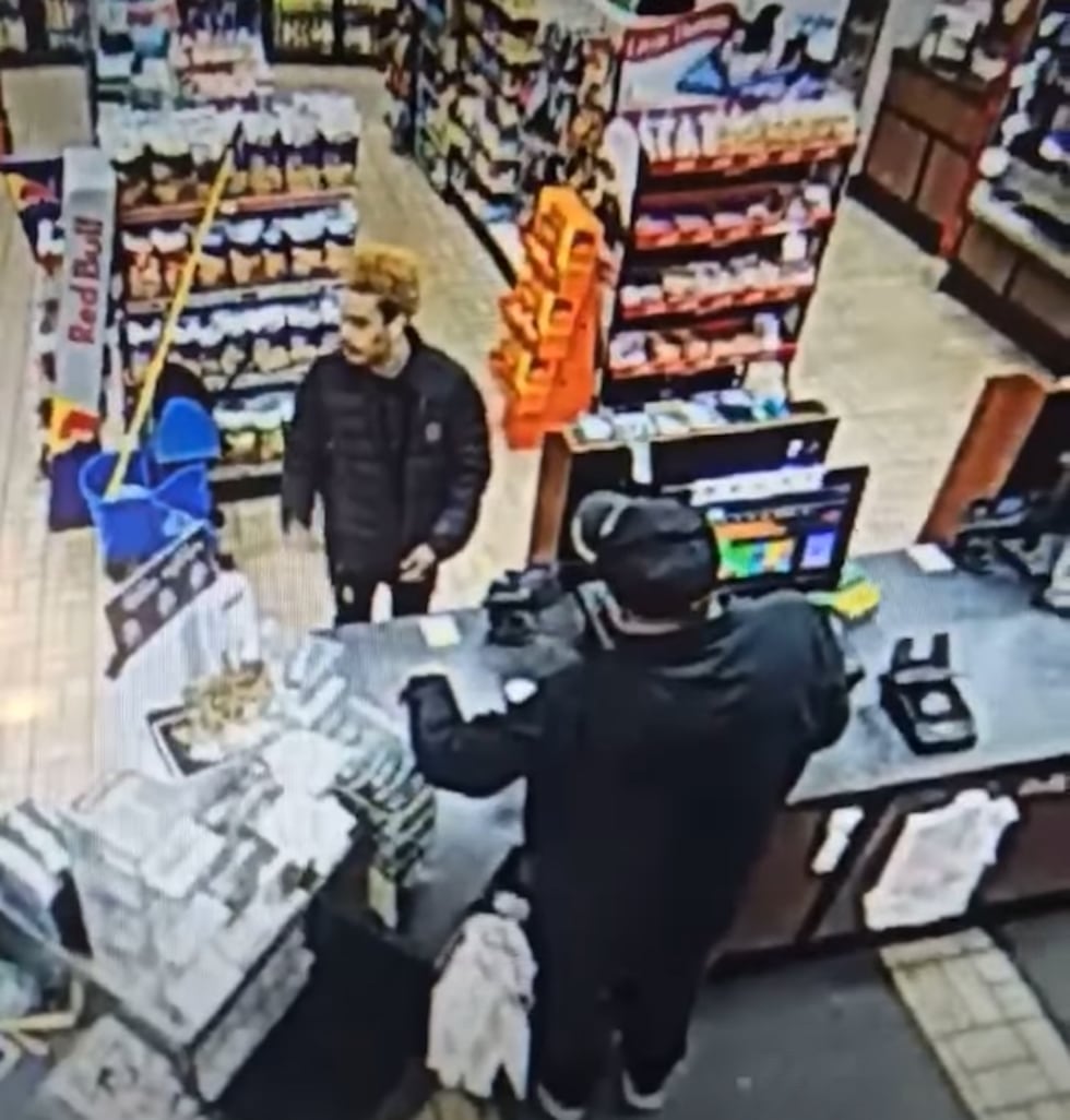 Crime Stoppers seeks help solving Midland convenience store robbery