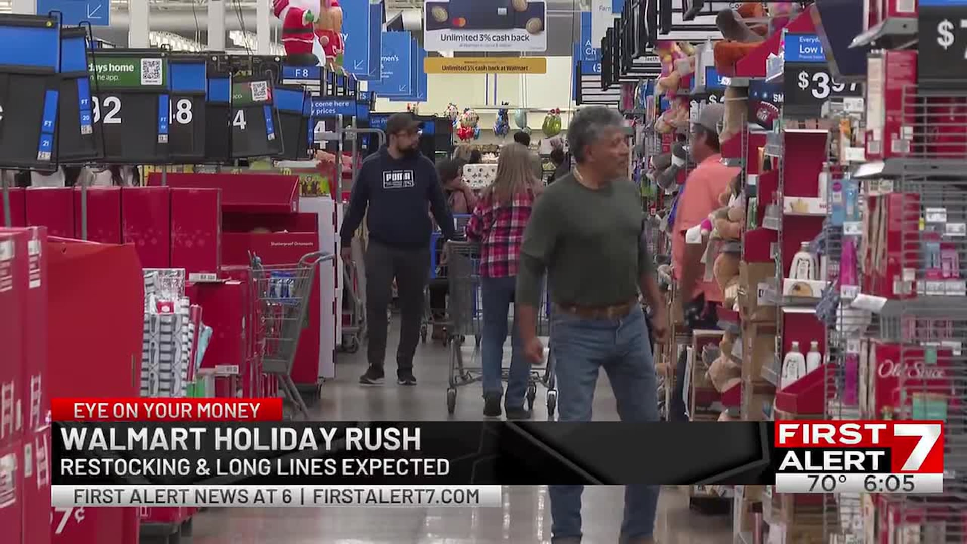 Walmart helping customers with last-minute Christmas shopping